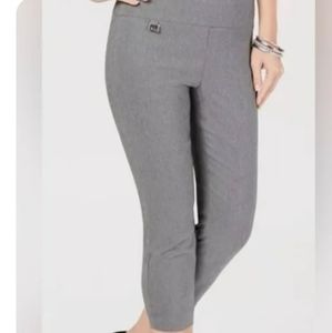 Gray alfani capris